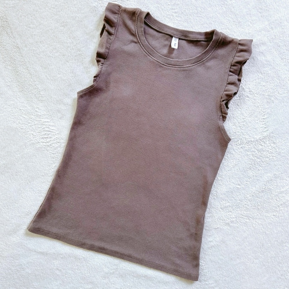 ribbed ruffle sleeve top